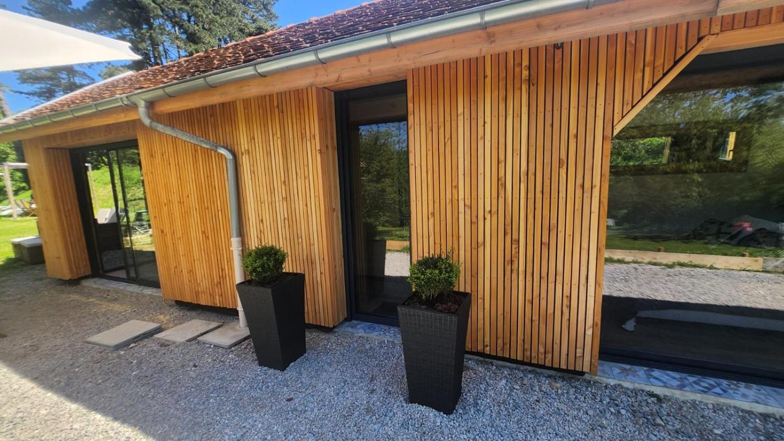 Lodge Du Chateau De Feschaux Villeneuve-sous-Pymont Luaran gambar