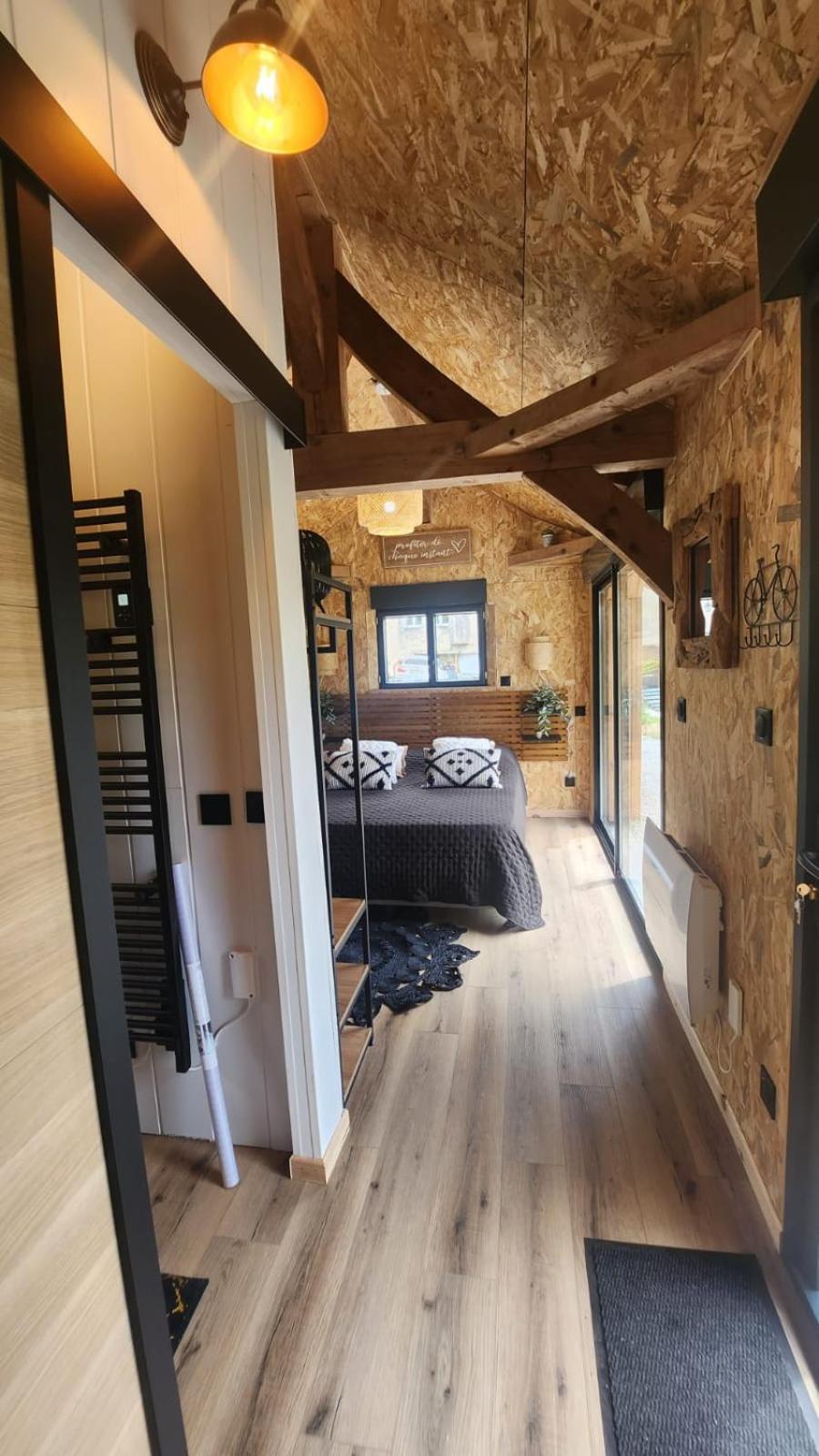Lodge Du Chateau De Feschaux Villeneuve-sous-Pymont Luaran gambar