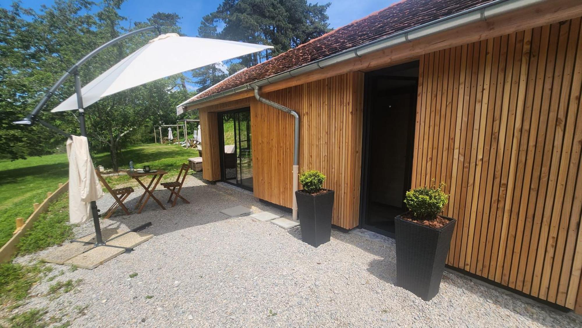 Lodge Du Chateau De Feschaux Villeneuve-sous-Pymont Luaran gambar