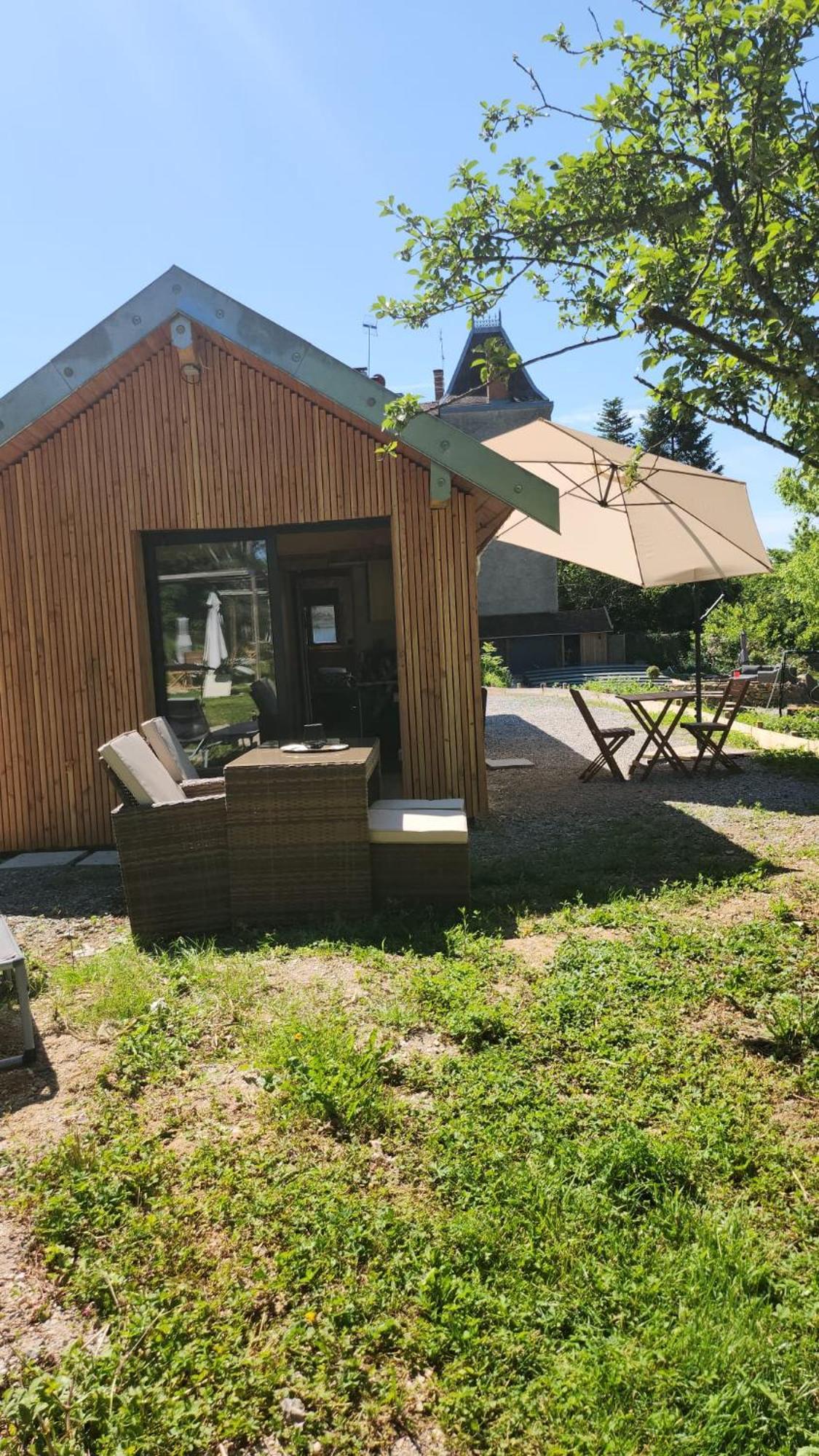 Lodge Du Chateau De Feschaux Villeneuve-sous-Pymont Luaran gambar